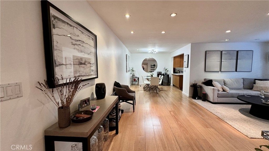 Photo of 645 Westmount Drive #211, West Hollywood, CA 90069 (MLS # SR25147643)