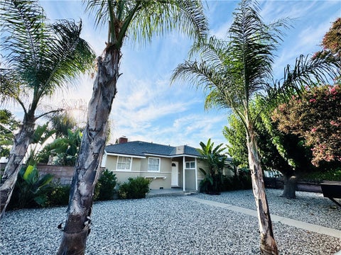 Photo of 8201 Delco AVE, Winnetka, CA 91306 (MLS # SR26194989)