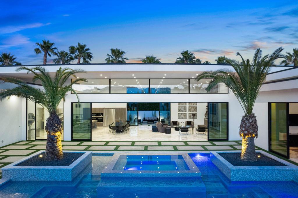 4 Bravo Court