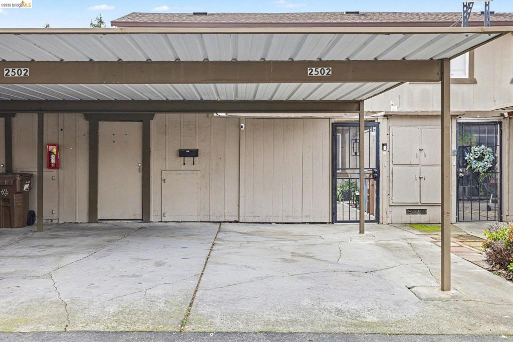 2502 Princeton Ln