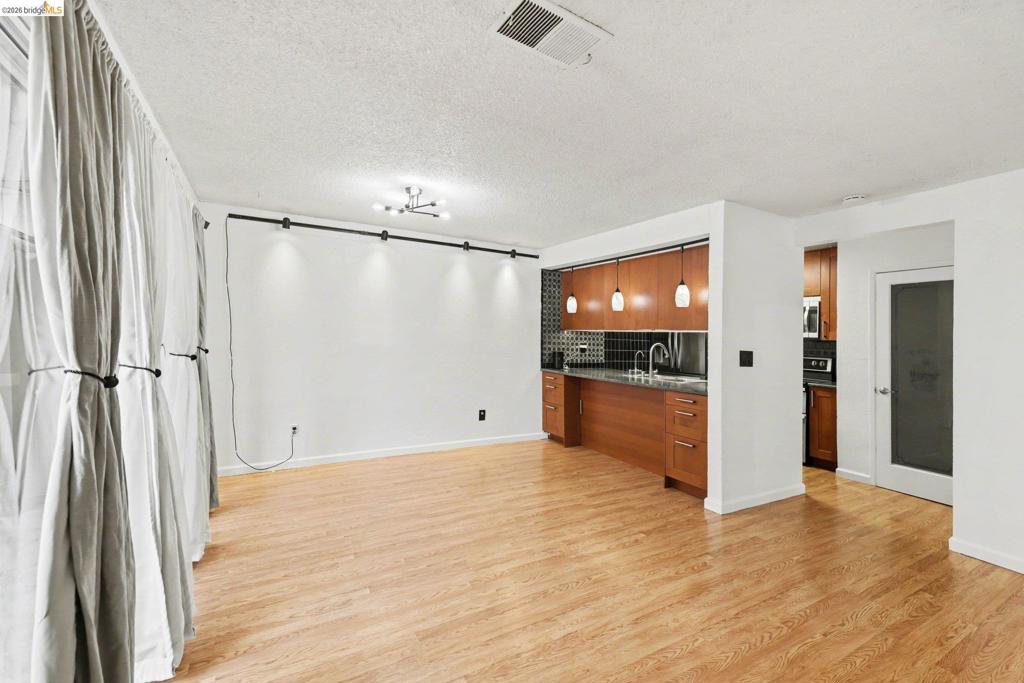 2502 Princeton Ln
