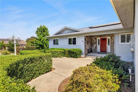 Photo of 26 Regal Way Way, Oroville, CA 95966 (MLS # OR26176612)