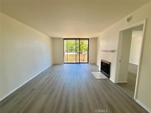 Photo of 1237 E 6th Street #110, Long Beach, CA 90802 (MLS # PW25258956)