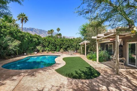 Photo of 1391 E Gem Circle, Palm Springs, CA 92262 (MLS # 219148398PS)