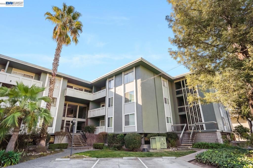 1458 Hudson Street ST 107, Redwood City CA 94523