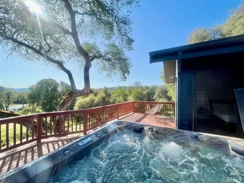 Photo of 40584 Indian Springs Rd, Oakhurst, CA 93644 (MLS # FR25259483)