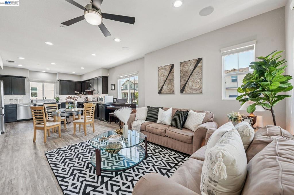 8550 Boardwalk Way