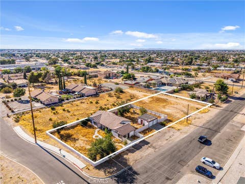 Photo of 15888 Bear Valley Road, Victorville, CA 92395 (MLS # HD26177742)