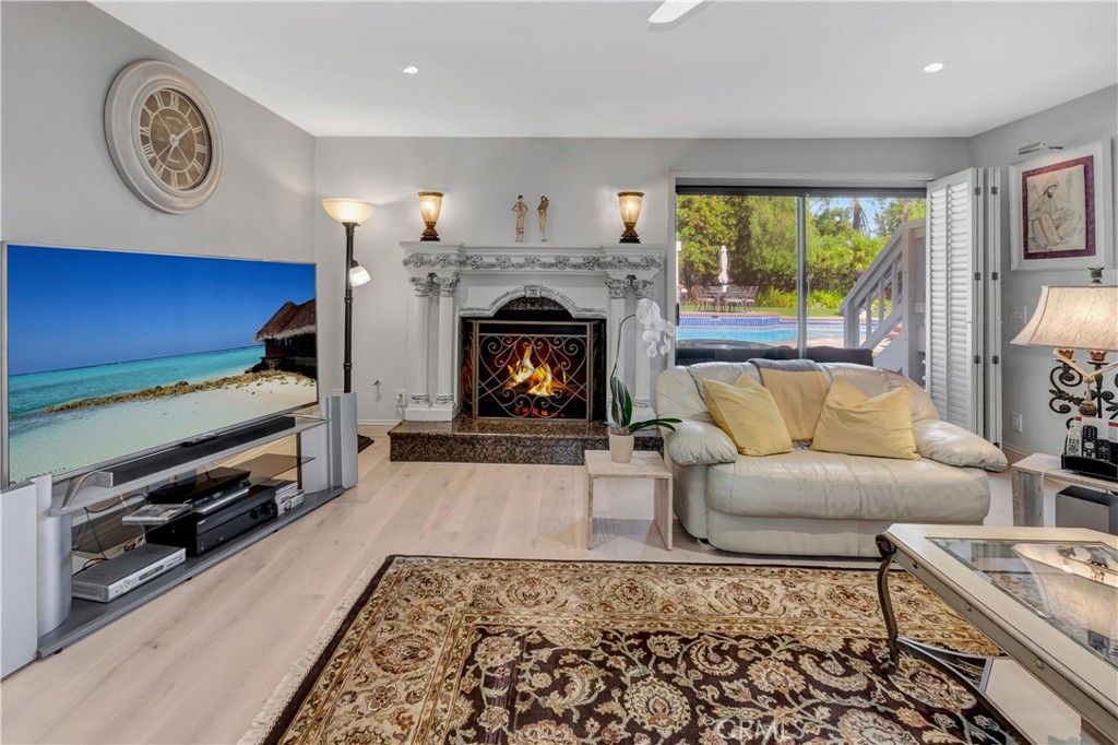 listing image 130721993523756228188