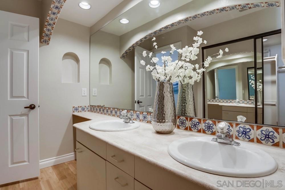 Pacific Beach - Residential