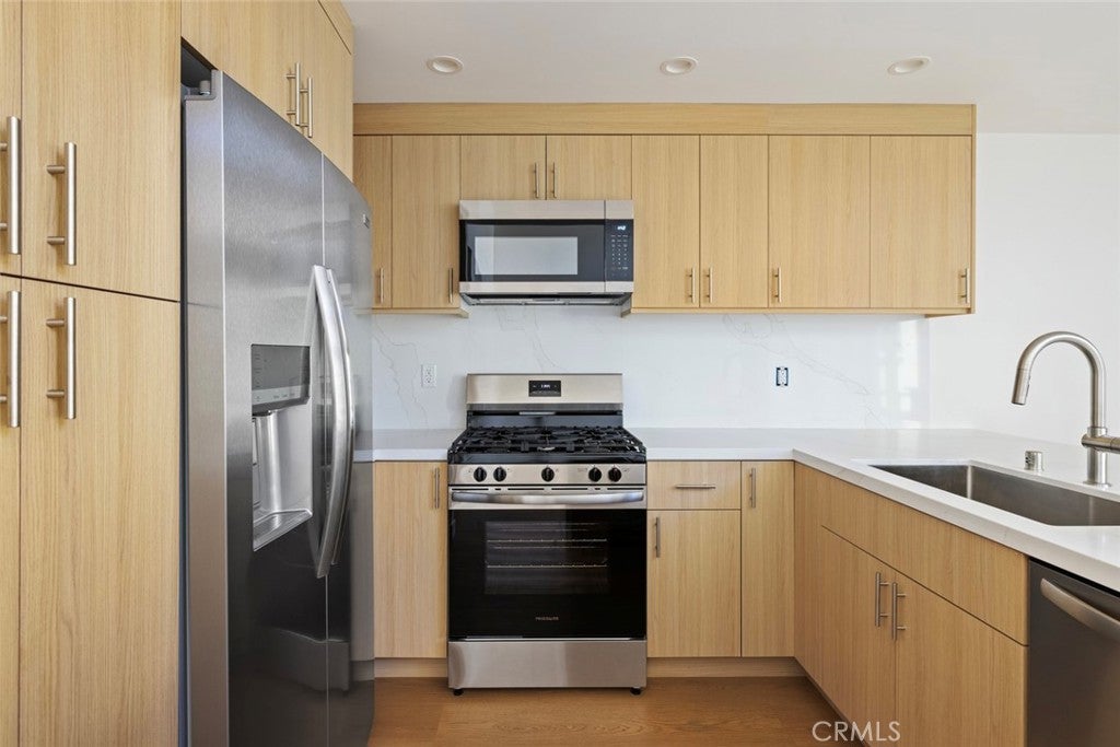 1007 S. Catalina Avenue AVE 106, Redondo Beach CA 90277