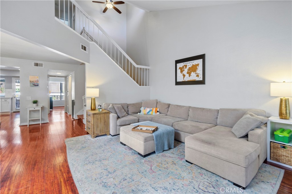 8520 Lake Knoll Avenue B