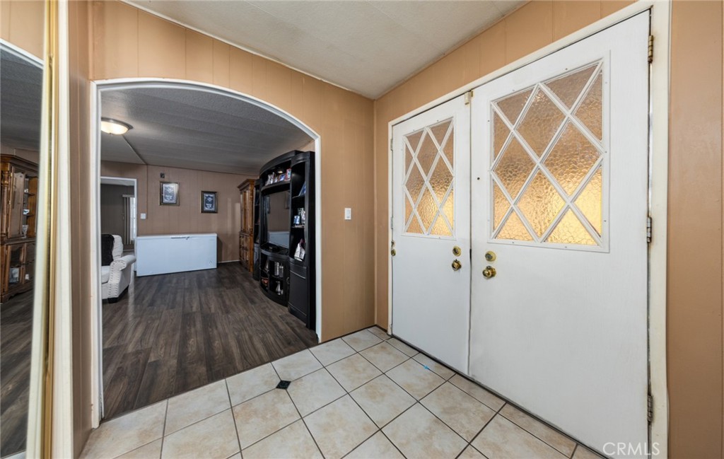601 N Kirby Street 214