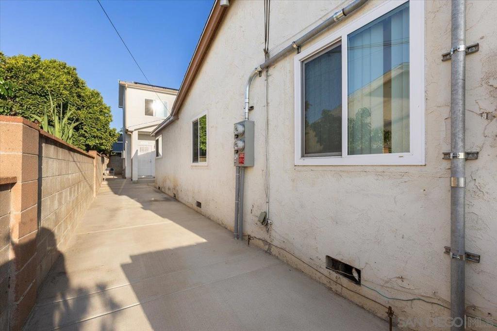 Linda Vista - Residential Income