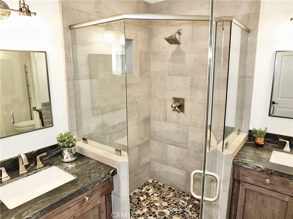 Costa Mesa, California, 92626, United States, 4 Bedrooms Bedrooms, ,3 BathroomsBathrooms,Residential,Active,2031795