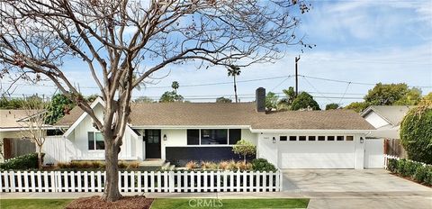 Photo of 2443 Fordham Dr, Costa Mesa, CA 92626 (MLS # NP26031232)
