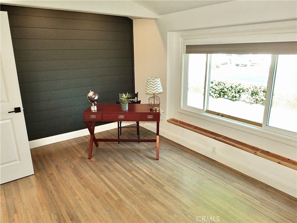 Costa Mesa, California, 92626, United States, 4 Bedrooms Bedrooms, ,3 BathroomsBathrooms,Residential,Active,2031795
