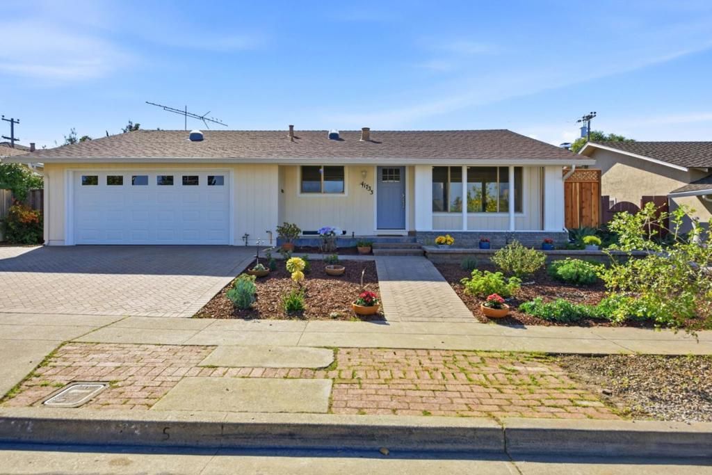 Photo of 41733 Higgins Way, Fremont, CA 94539 (MLS # ML82031640)