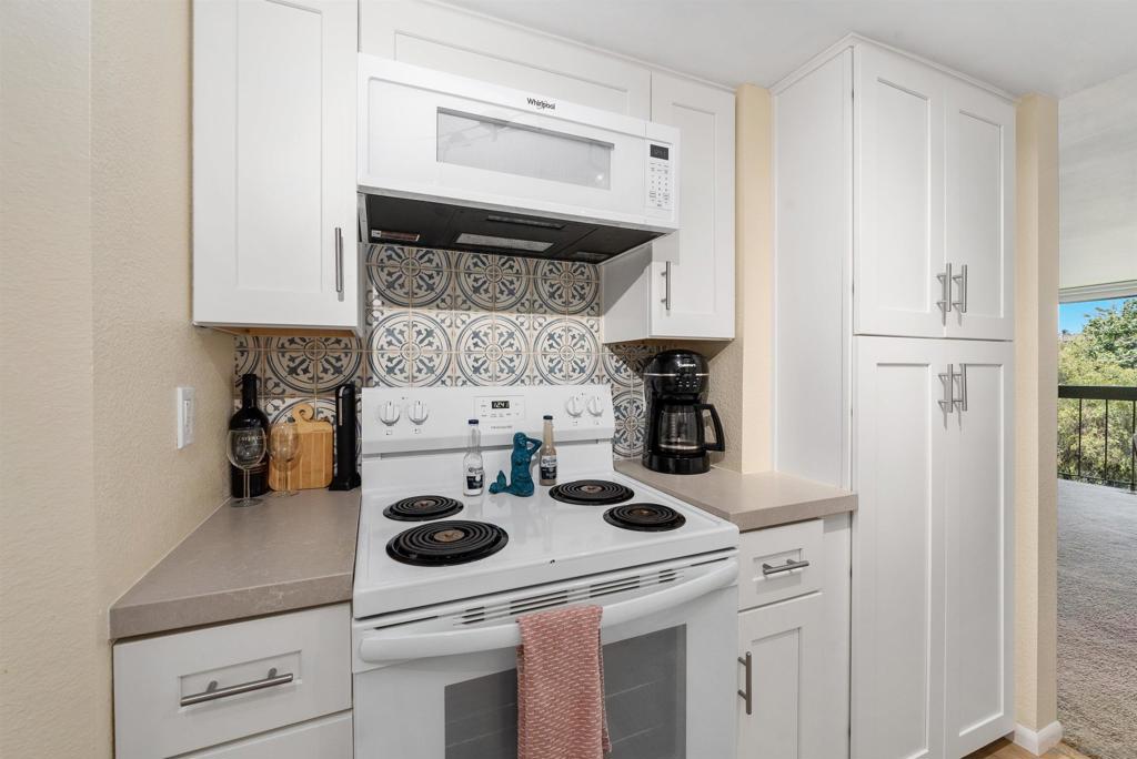 La Costa - Residential