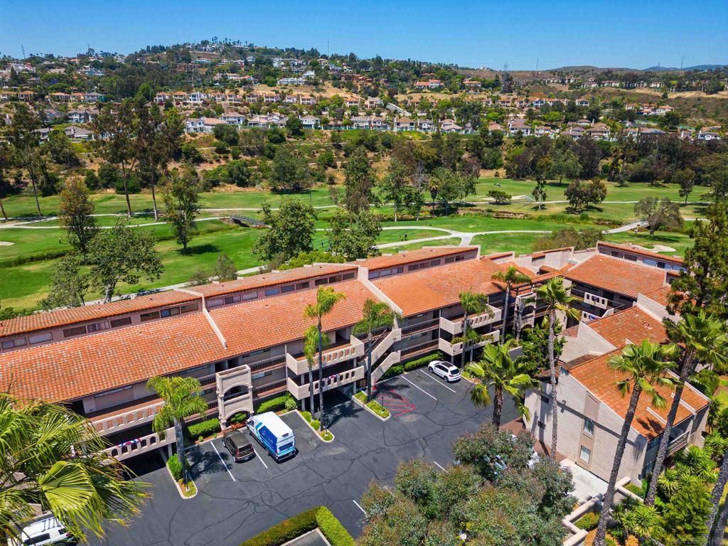 La Costa - Residential