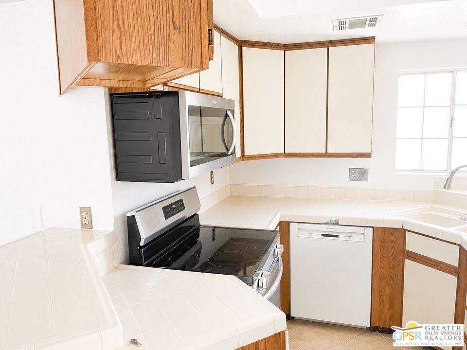 2700 Lawrence Crossley Road 55