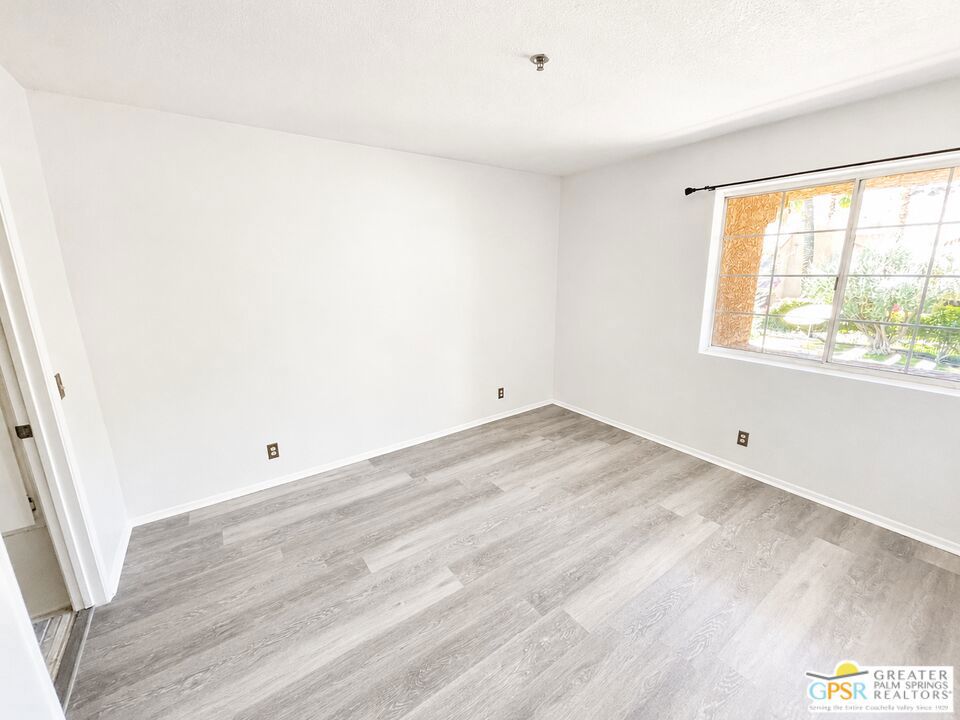 2700 Lawrence Crossley Road 55