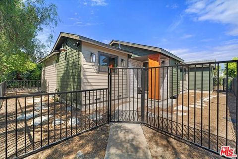 Photo of 1506 W 5th Street, San Pedro, CA 90732 (MLS # 26667407)