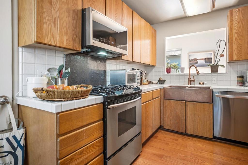 564 Mar Vista Drive