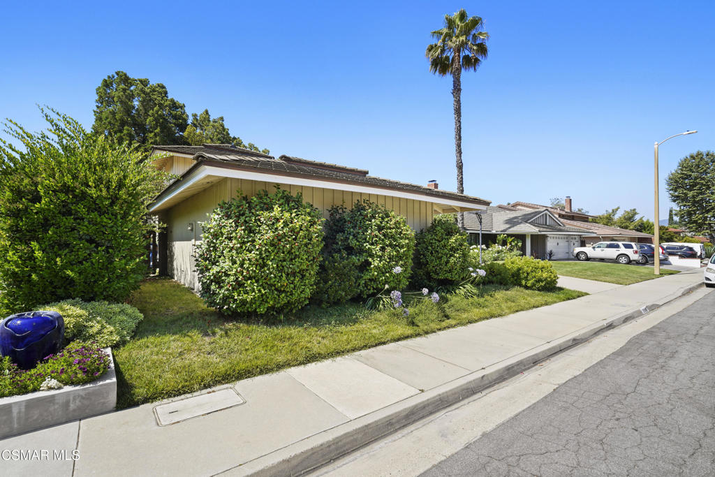 31916 Foxmoor Court