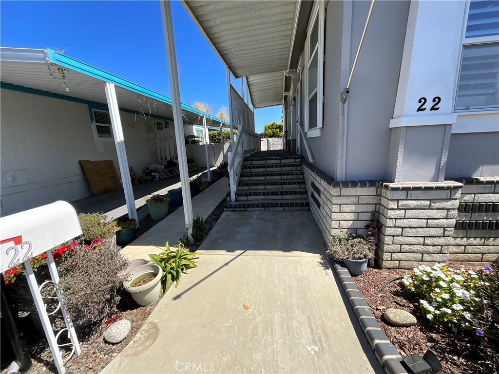 1750 Whittier Ave 22