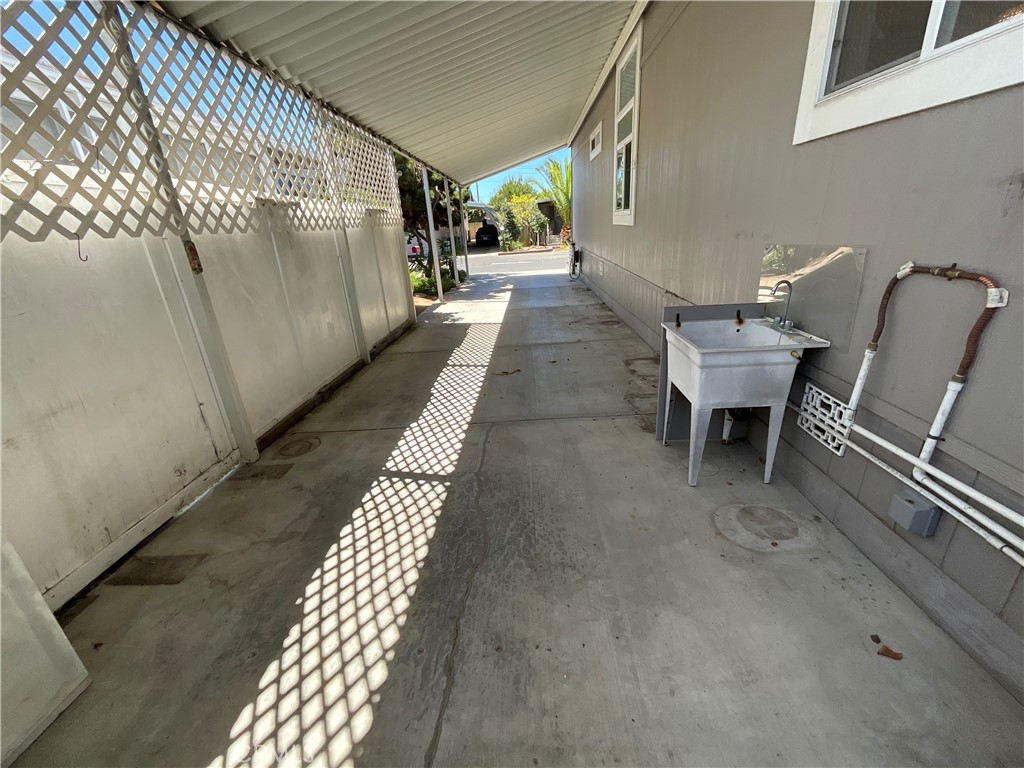 1750 Whittier Ave 22