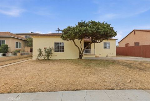 Photo of 711 N Kalsman AVE, Compton, CA 90220 (MLS # OC26098010)