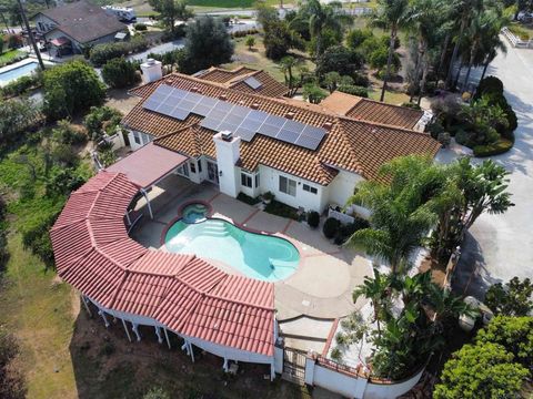 3605 Hidden Trail Dr Jamul CA 91935