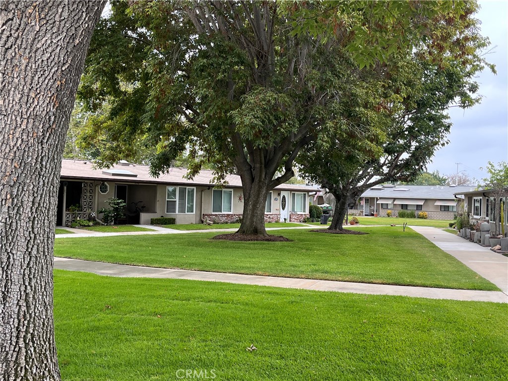 13261 Southport Ln., M8-184I