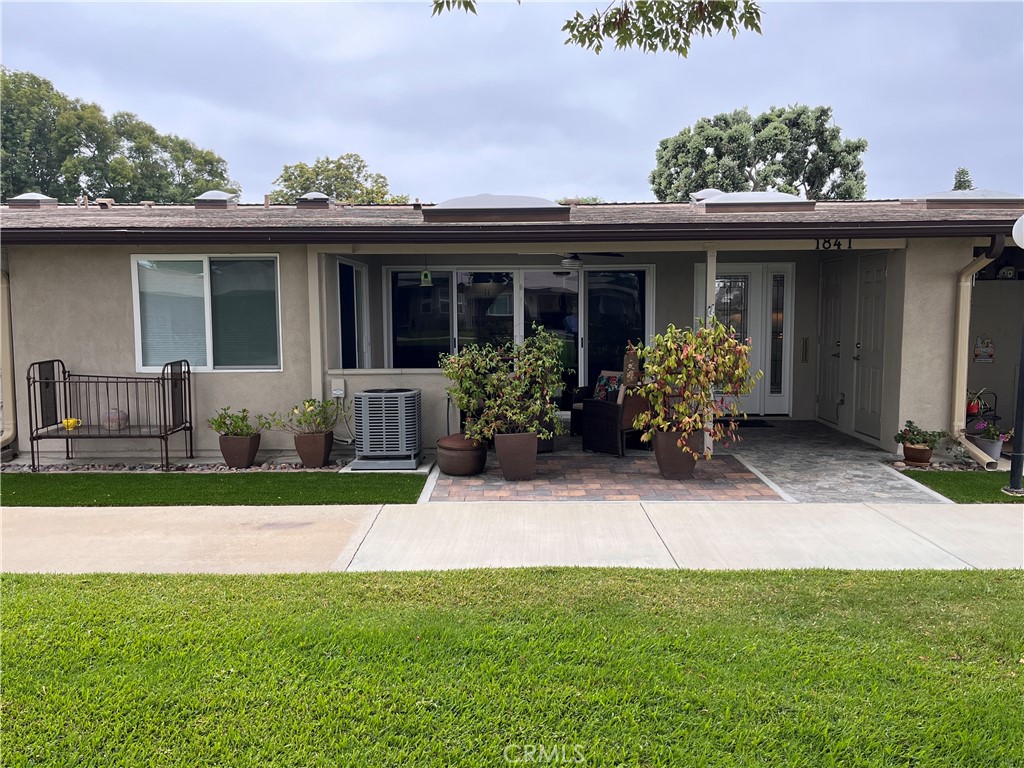 13261 Southport Ln., M8-184I
