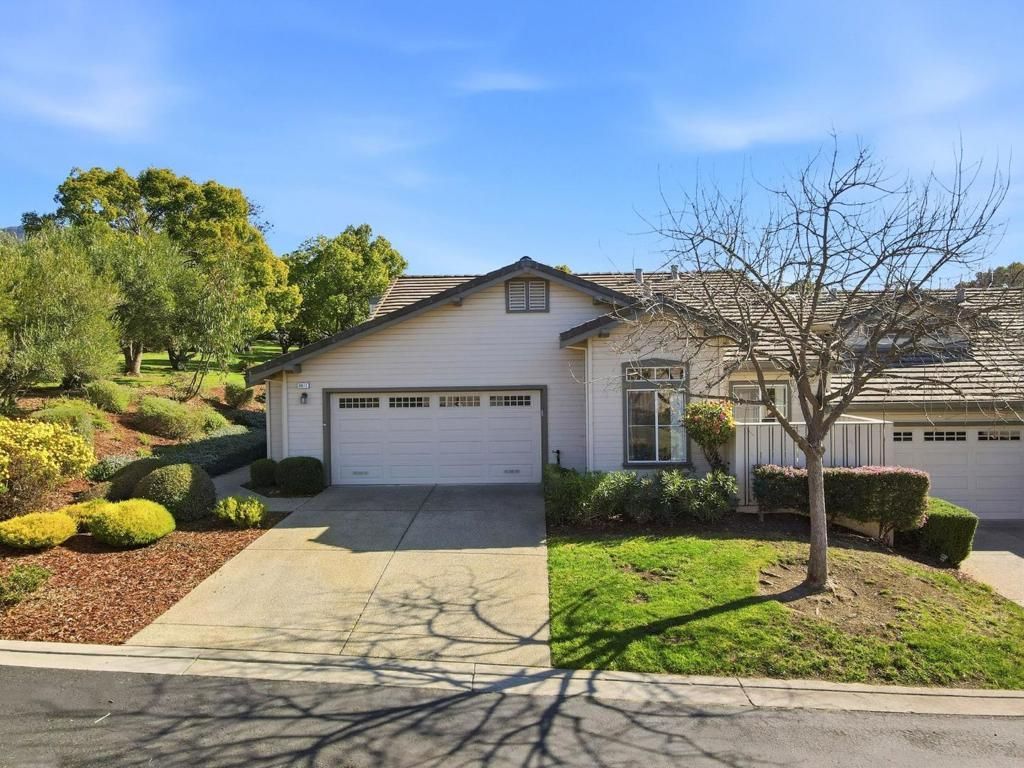 Photo of 8611 Vineyard Ridge Place, San Jose, CA 95135 (MLS # ML82035827)