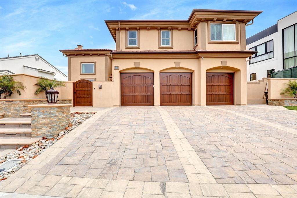 36 Coronado Pointe