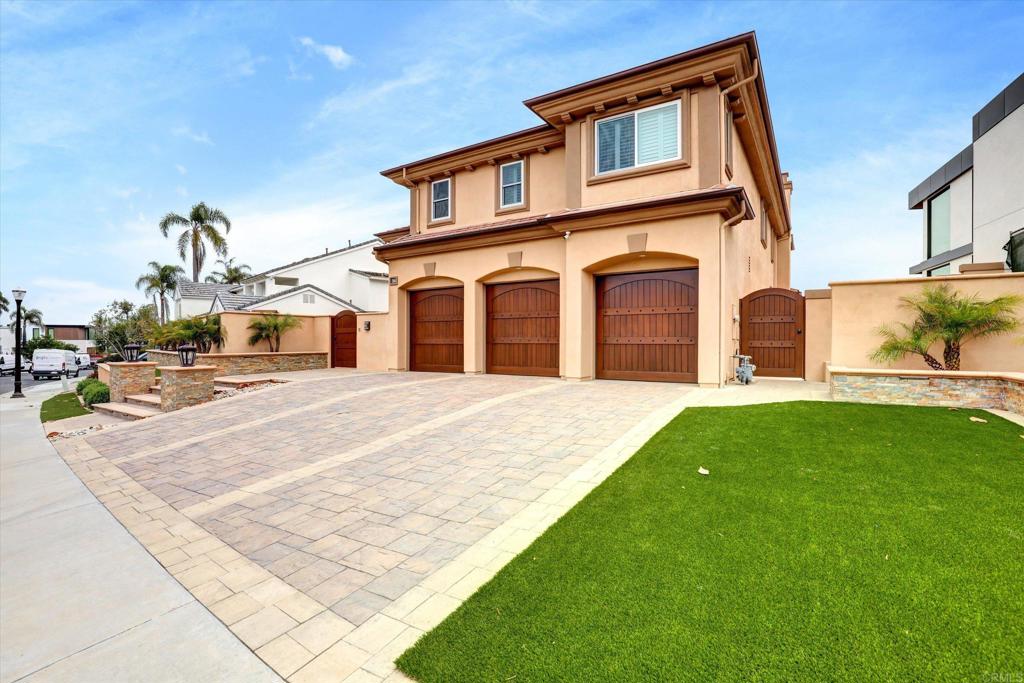 36 Coronado Pointe