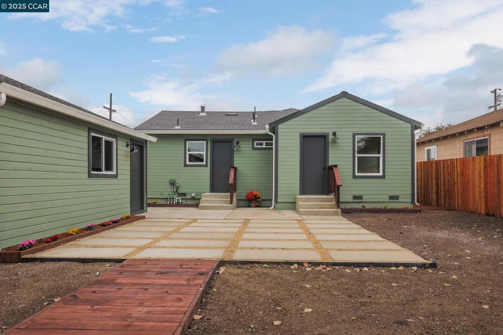 ROLLINGWOOD - Residential