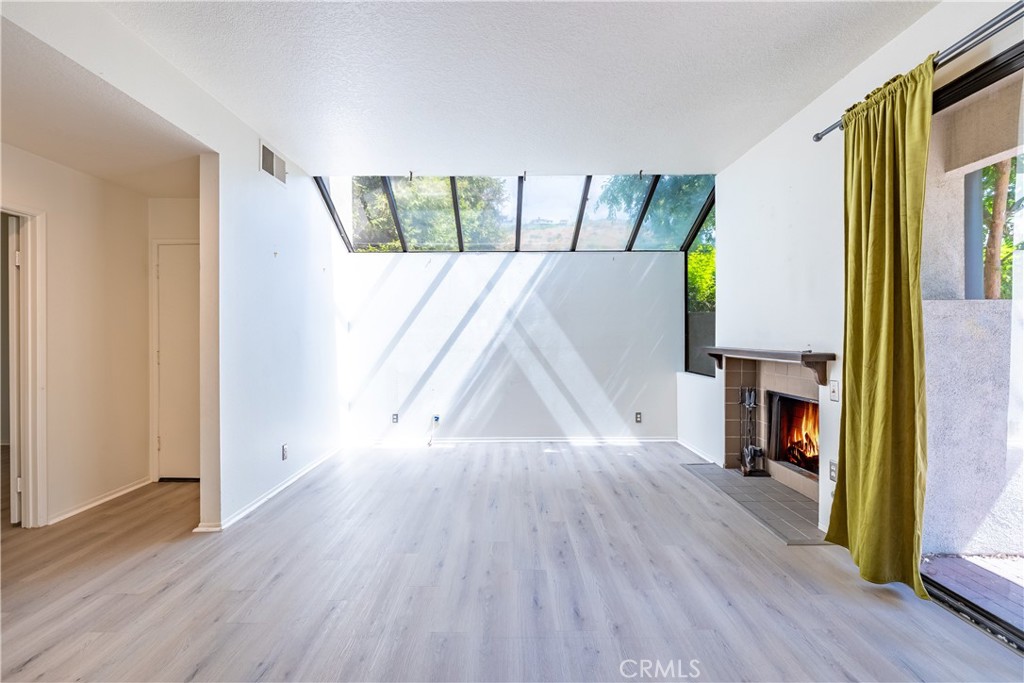 5744 E Creekside Avenue 60