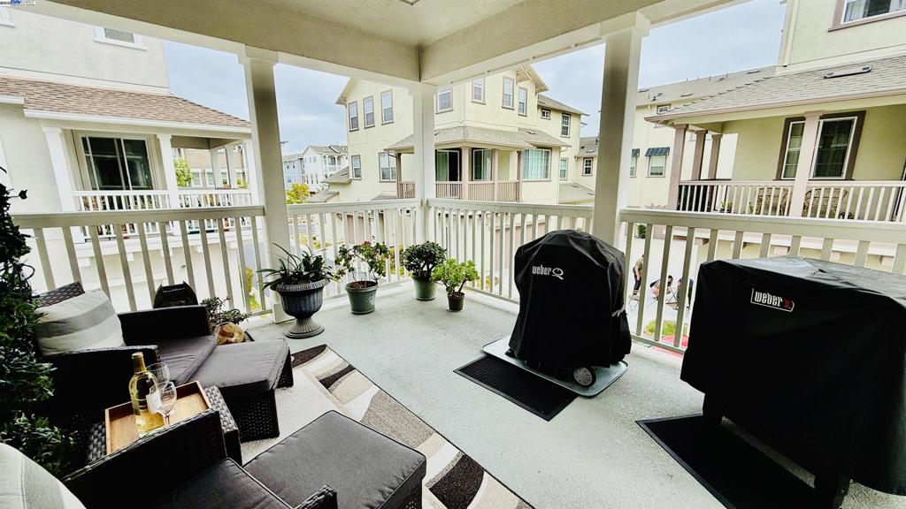 NEWARK - Residential