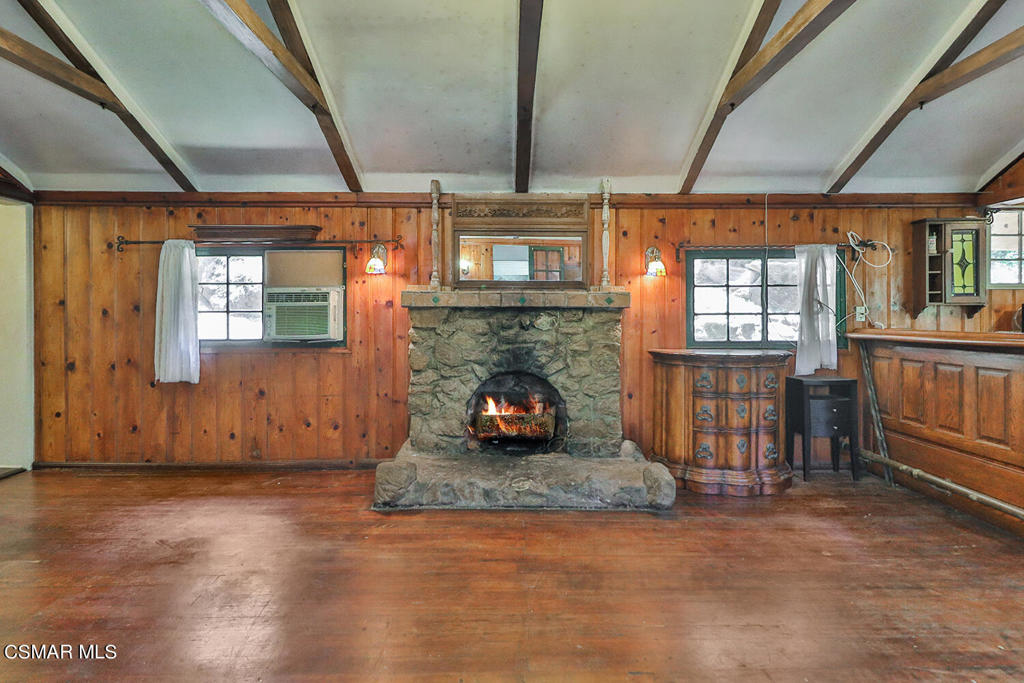 Santa Susana Knolls-166 - 1000832 - Residential