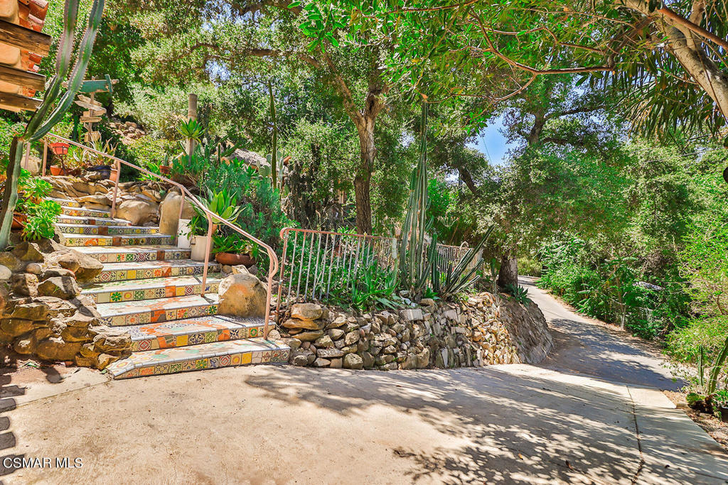 Santa Susana Knolls-166 - 1000832 - Residential