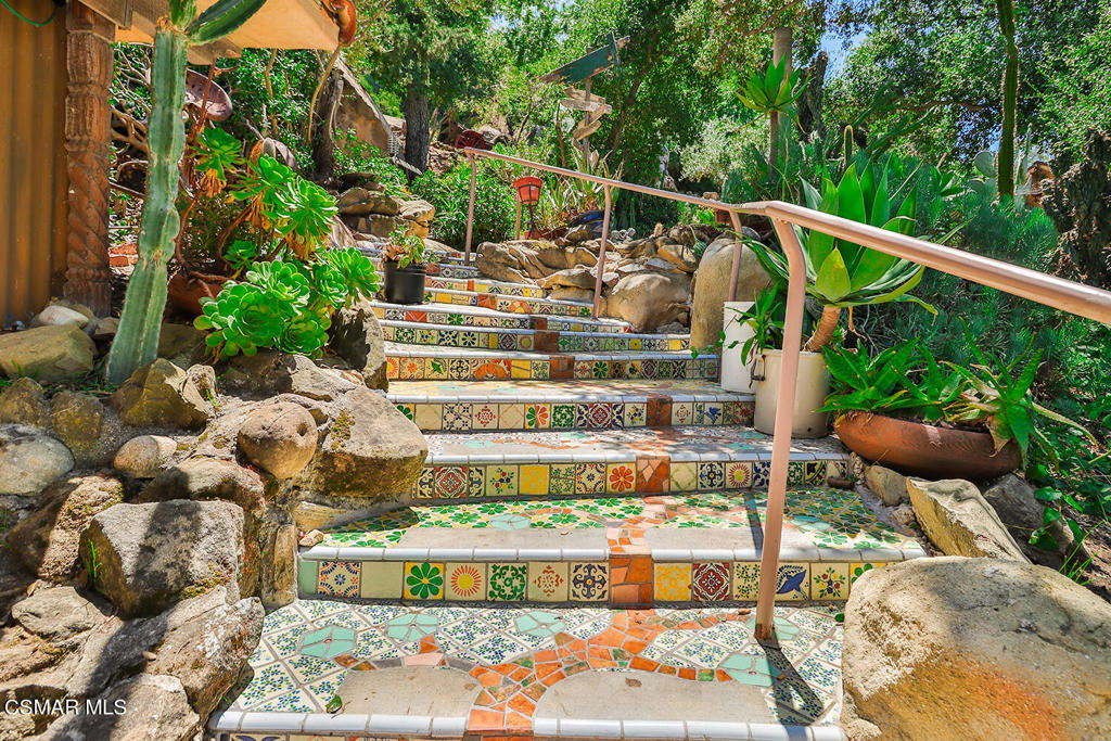 Santa Susana Knolls-166 - 1000832 - Residential