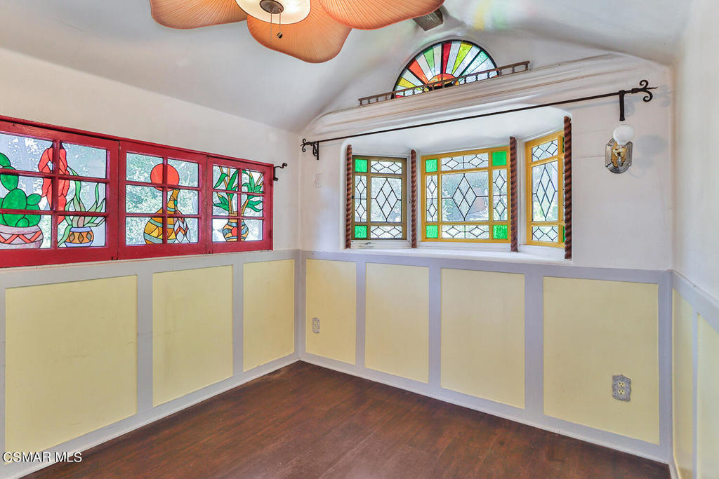 Santa Susana Knolls-166 - 1000832 - Residential