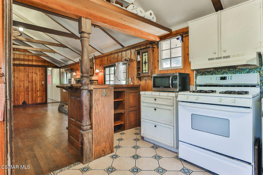 Santa Susana Knolls-166 - 1000832 - Residential