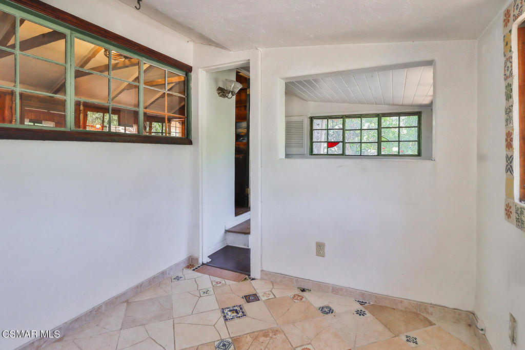 Santa Susana Knolls-166 - 1000832 - Residential