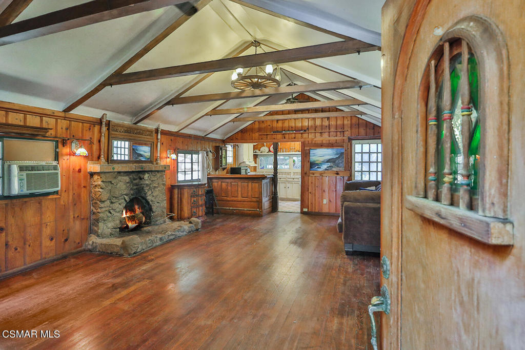 Santa Susana Knolls-166 - 1000832 - Residential