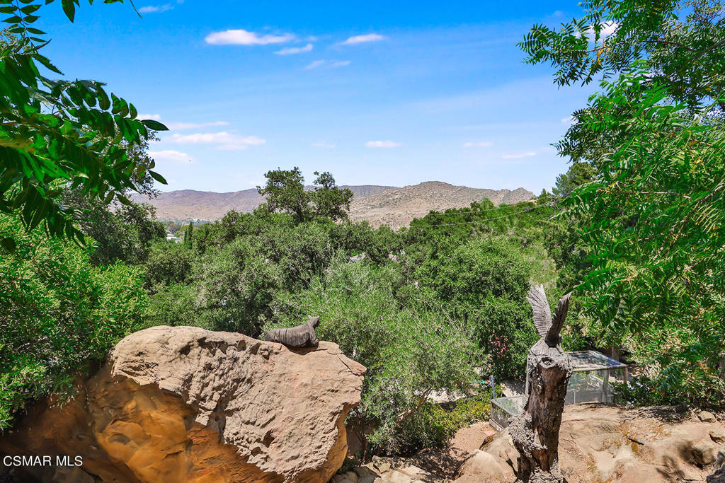 Santa Susana Knolls-166 - 1000832 - Residential