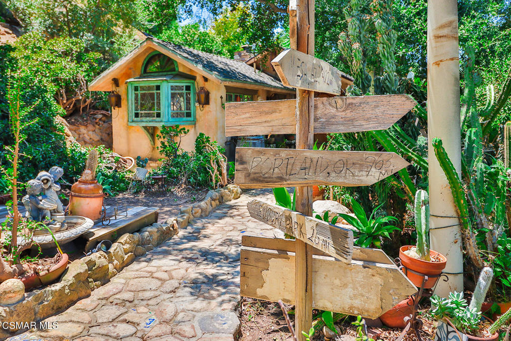 Santa Susana Knolls-166 - 1000832 - Residential